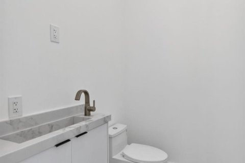 Casa en venta en Lake Worth, Florida, 5 dormitorios, 362.04 m2 № 2178555 - foto 20