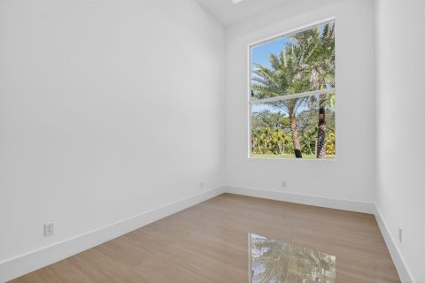 Casa en venta en Lake Worth, Florida, 5 dormitorios, 362.04 m2 № 2178555 - foto 22