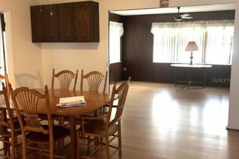 Casa en venta en Lake Panasoffkee, Florida, 3 dormitorios, 140.56 m2 № 2229954 - foto 4
