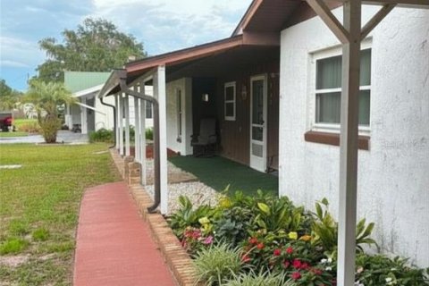 Casa en venta en Lake Panasoffkee, Florida, 3 dormitorios, 140.56 m2 № 2229954 - foto 2
