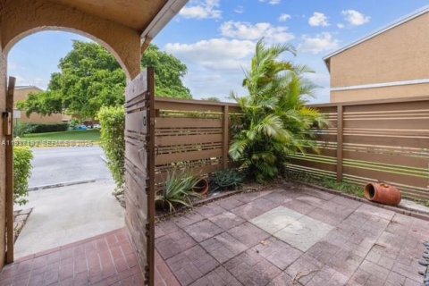 Adosado en venta en Tamarac, Florida, 3 dormitorios, 146.79 m2 № 1995392 - foto 20