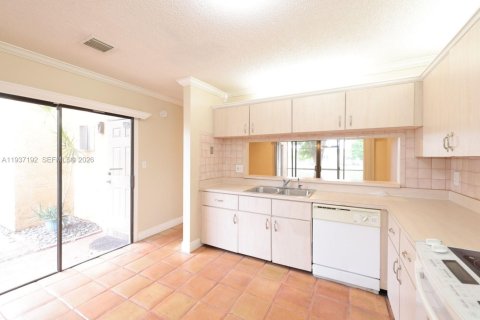 Adosado en venta en Tamarac, Florida, 3 dormitorios, 146.79 m2 № 1995392 - foto 18
