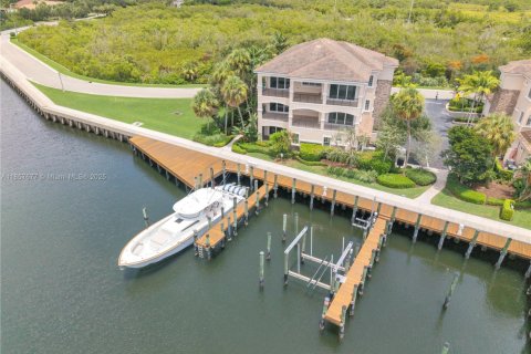 Condo in North Palm Beach, Florida, 3 bedrooms  № 1960593 - photo 2