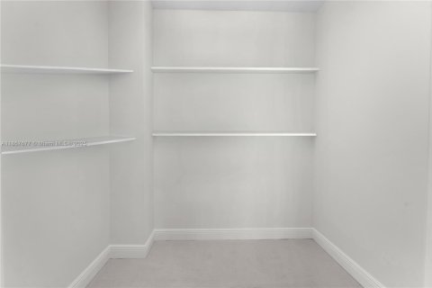 Condo in North Palm Beach, Florida, 3 bedrooms  № 1960593 - photo 8