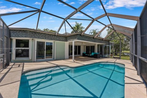 Casa en venta en Tamarac, Florida, 3 dormitorios, 155.7 m2 № 1712476 - foto 18