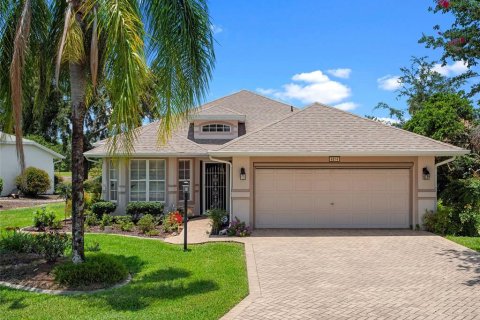 House in Leesburg, Florida 3 bedrooms, 160.54 sq.m. № 1804645 - photo 3