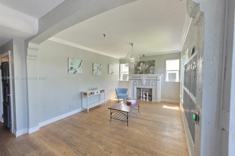 Condominio en alquiler en Miami Beach, Florida, 45.52 m2 № 2049222 - foto 15