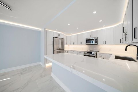 Купить кондоминиум в Клируотер, Флорида 3 комнаты, 129.32м2, № 1555518 - фото 7