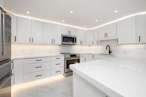 Купить кондоминиум в Клируотер, Флорида 3 комнаты, 129.32м2, № 1555518 - фото 4