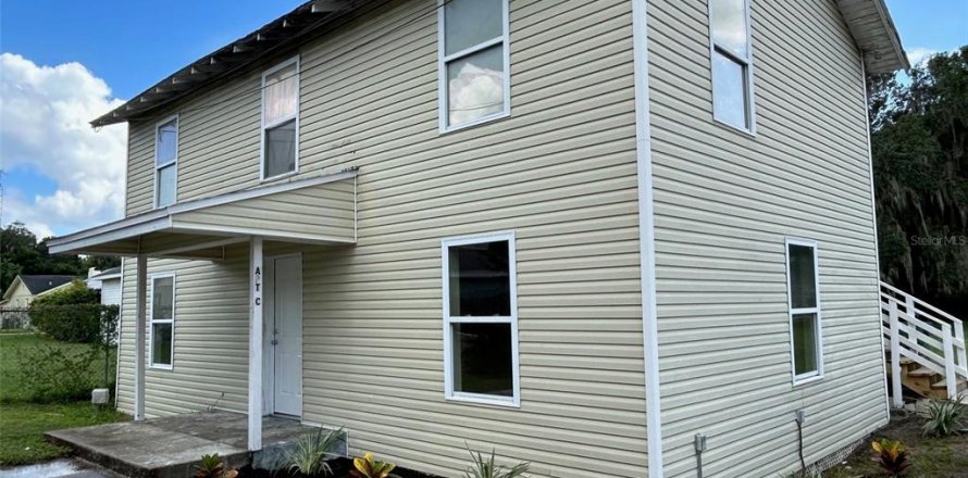 Immobilier commercial à Leesburg, Floride 8 chambres, 279.54 m2 № 2295008