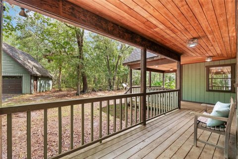 House in Gainesville, Florida 3 bedrooms, 168.34 sq.m. № 2109703 - photo 9
