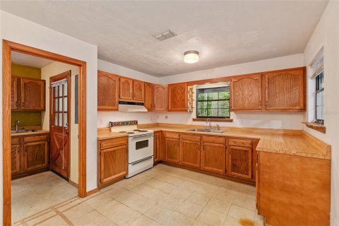House in Gainesville, Florida 3 bedrooms, 168.34 sq.m. № 2109703 - photo 18