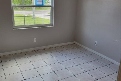 Propiedad comercial en venta en Kissimmee, Florida, 177.26 m2 № 1793214 - foto 23