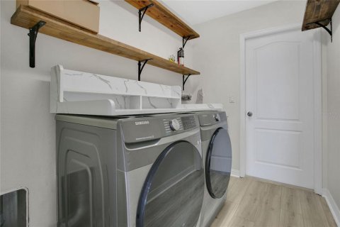Купить виллу или дом в Оберндейл, Флорида 9 комнат, 225.47м2, № 1854128 - фото 25