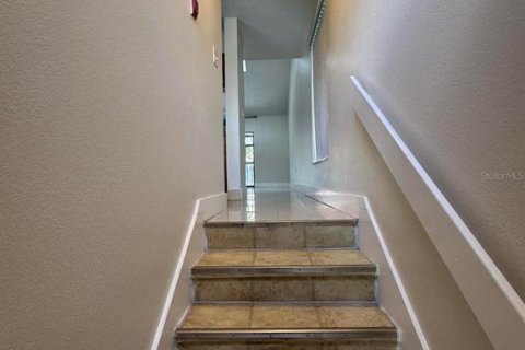 Condo in Orlando, Florida, 2 bedrooms  № 1866876 - photo 17