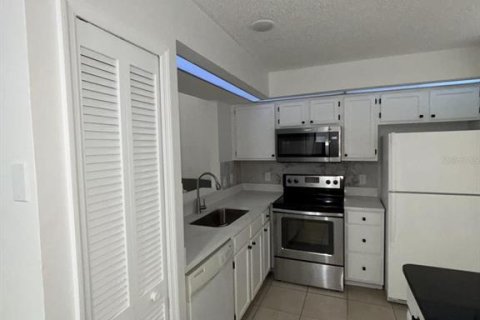Adosado en alquiler en Orlando, Florida, 3 dormitorios, 128.02 m2 № 1849509 - foto 3
