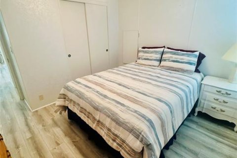 Снять в аренду квартиру в Брейдентон, Флорида 7 комнат, 96.43м2, № 2103065 - фото 9