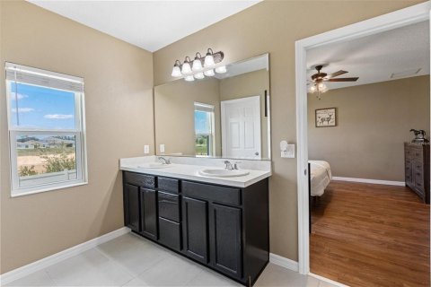 House in Leesburg, Florida 4 bedrooms, 162.49 sq.m. № 1717799 - photo 13