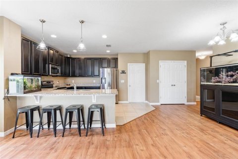 House in Leesburg, Florida 4 bedrooms, 162.49 sq.m. № 1717799 - photo 5
