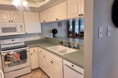 Condominio en alquiler en Punta Gorda, Florida, 2 dormitorios, 144.46 m2 № 1883932 - foto 8