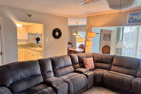 Condominio en alquiler en Punta Gorda, Florida, 2 dormitorios, 144.46 m2 № 1883932 - foto 6