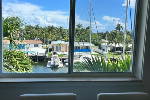 Condo in Fort Lauderdale, Florida, 2 bedrooms  № 2300395 - photo 6