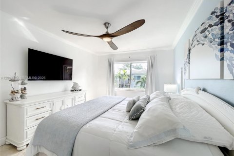 Condo in Fort Lauderdale, Florida, 2 bedrooms  № 2300395 - photo 14