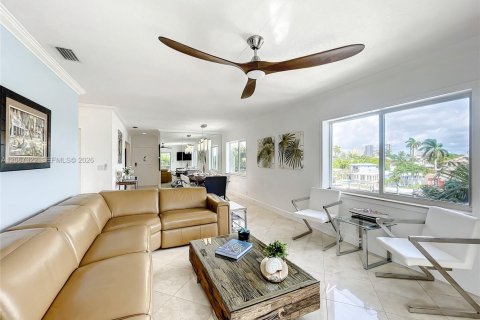 Condo in Fort Lauderdale, Florida, 2 bedrooms  № 2300395 - photo 7