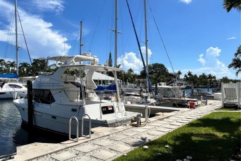 Condo in Fort Lauderdale, Florida, 2 bedrooms  № 2300395 - photo 25