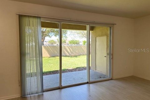 Touwnhouse à louer à Kissimmee, Floride: 3 chambres, 181.81 m2 № 2416432 - photo 10