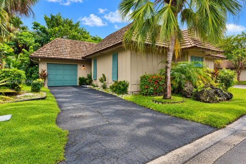 Casa en venta en Coral Springs, Florida, 2 dormitorios, 122.35 m2 № 2416130 - foto 2