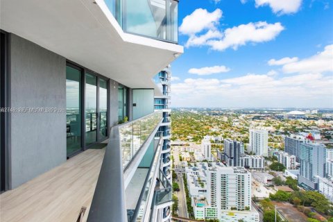 Copropriété à louer à Miami, Floride: 2 chambres, 80.64 m2 № 1999531 - photo 13