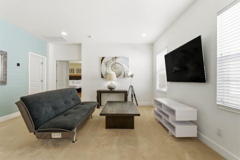 House in Four Corners, Florida 6 bedrooms, 320.61 sq.m. № 2200298 - photo 21