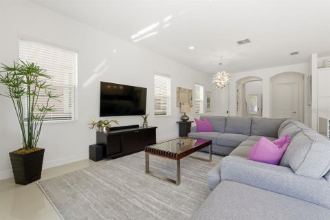 House in Four Corners, Florida 6 bedrooms, 320.61 sq.m. № 2200298 - photo 11