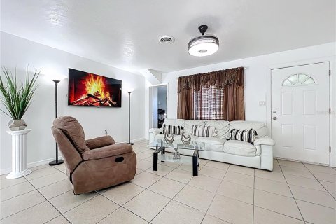 Villa ou maison à vendre à Orlando, Floride: 3 chambres, 146.04 m2 № 2306051 - photo 20