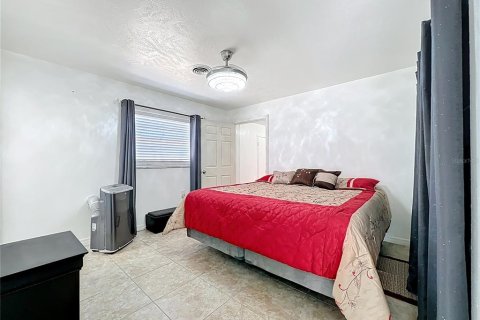 Villa ou maison à vendre à Orlando, Floride: 3 chambres, 146.04 m2 № 2306051 - photo 23