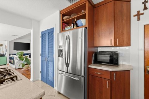 Villa ou maison à vendre à New Smyrna Beach, Floride: 3 chambres, 182.37 m2 № 1810856 - photo 30