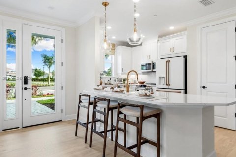 Villa ou maison à vendre à Naples, Floride: 2 chambres № 2420680 - photo 6