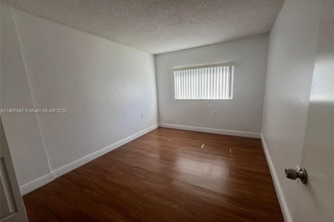 Copropriété à vendre à West Palm Beach, Floride: 2 chambres, 65.77 m2 № 1955211 - photo 8