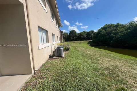 Copropriété à vendre à West Palm Beach, Floride: 2 chambres, 65.77 m2 № 1955211 - photo 18