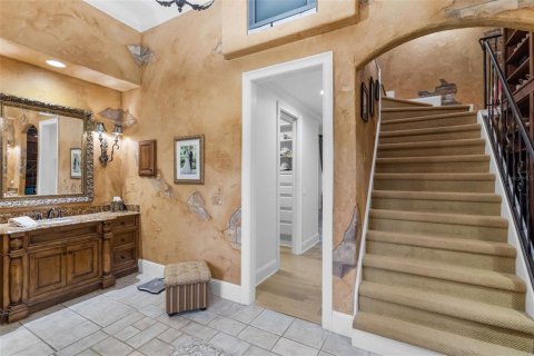 Casa en venta en Maitland, Florida, 5 dormitorios, 483.93 m2 № 1913760 - foto 20
