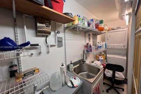 Снять в аренду виллу или дом в Санрайз, Флорида 3 спальни, 140.28м2, № 1989399 - фото 11