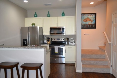 Adosado en venta en Kissimmee, Florida, 3 dormitorios, 120.77 m2 № 2217091 - foto 12