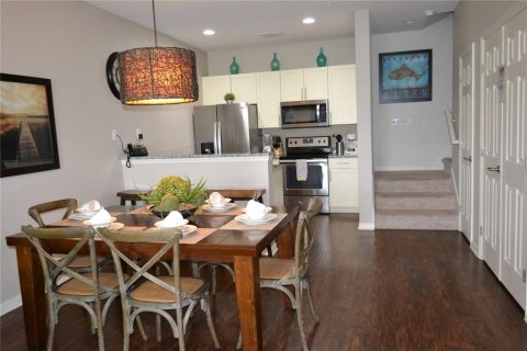Adosado en venta en Kissimmee, Florida, 3 dormitorios, 120.77 m2 № 2217091 - foto 9