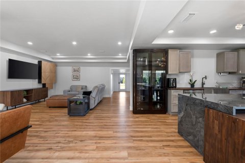 House in Winter Garden, Florida 4 bedrooms, 167.6 sq.m. № 2127700 - photo 4