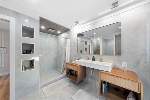 House in Winter Garden, Florida 4 bedrooms, 167.6 sq.m. № 2127700 - photo 12