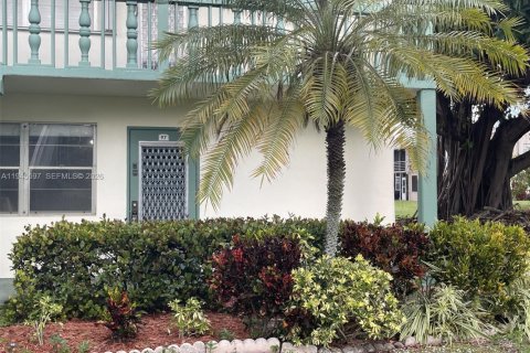 Condominio en venta en Deerfield Beach, Florida, 2 dormitorios, 76.18 m2 № 2002011 - foto 23