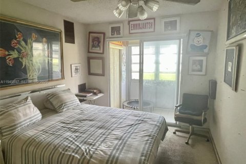 Condominio en venta en Deerfield Beach, Florida, 2 dormitorios, 76.18 m2 № 2002011 - foto 17