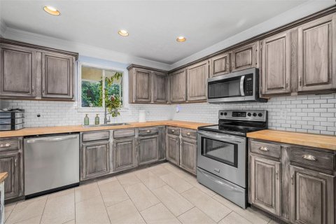 Купить кондоминиум в Гейнсвилл, Флорида 4 комнаты, 139.35м2, № 2223474 - фото 15