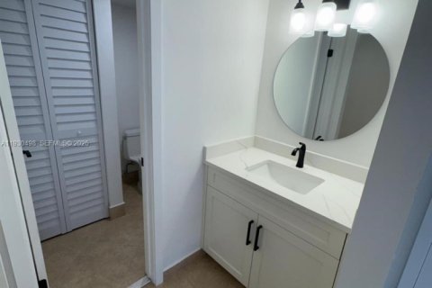 Купить кондоминиум в Хайалиа, Флорида 2 спальни, 102.75м2, № 1989797 - фото 12